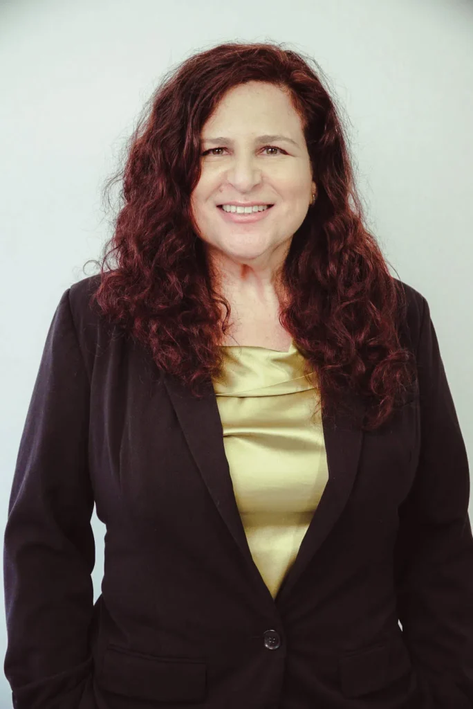 Alisha rubin headshot